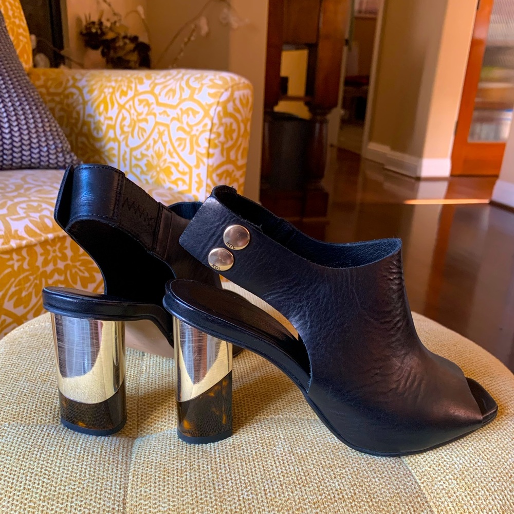 KURT GEIGER/ Black leather slingback peep toe dress sandals
